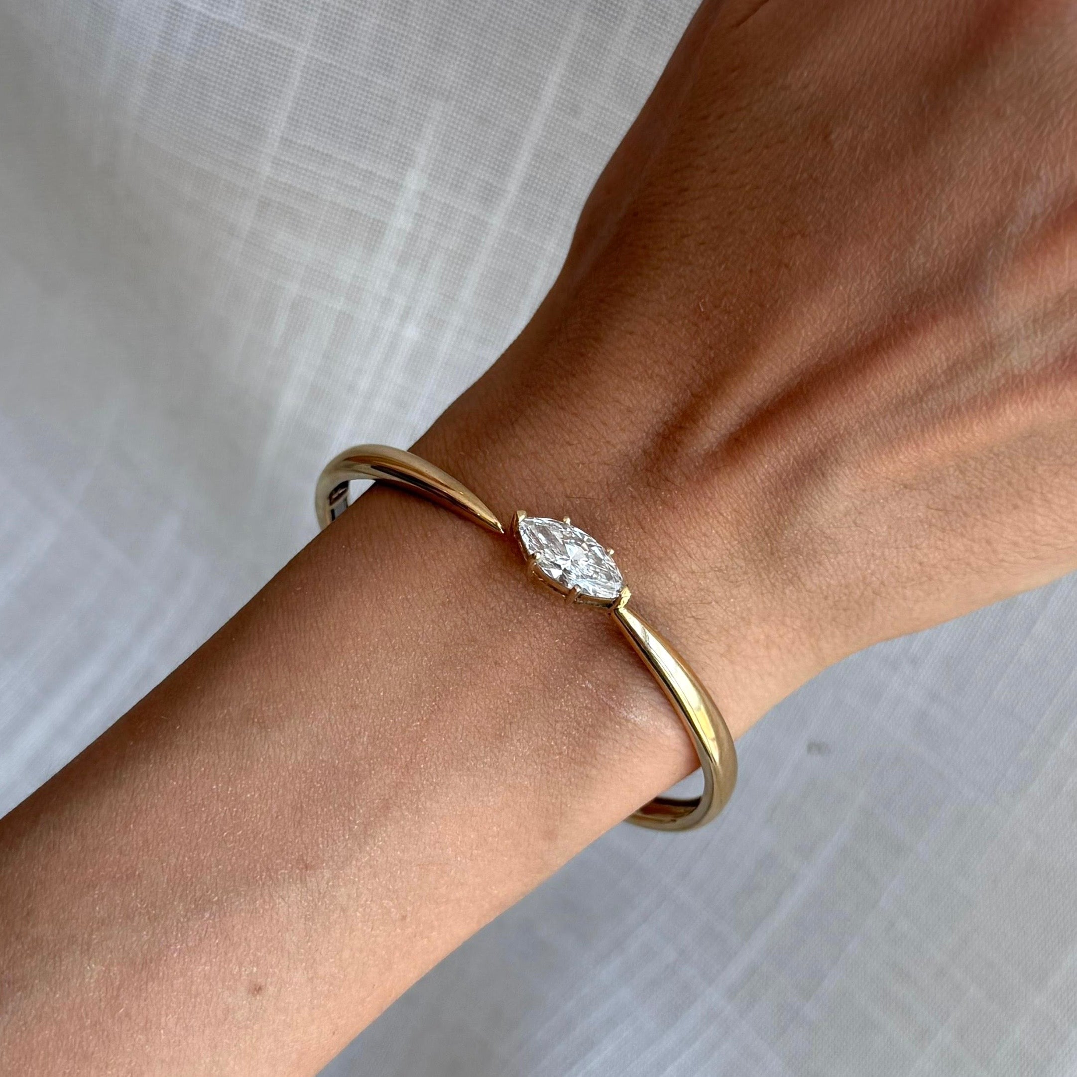 Ace Lab Marquise Bangle
