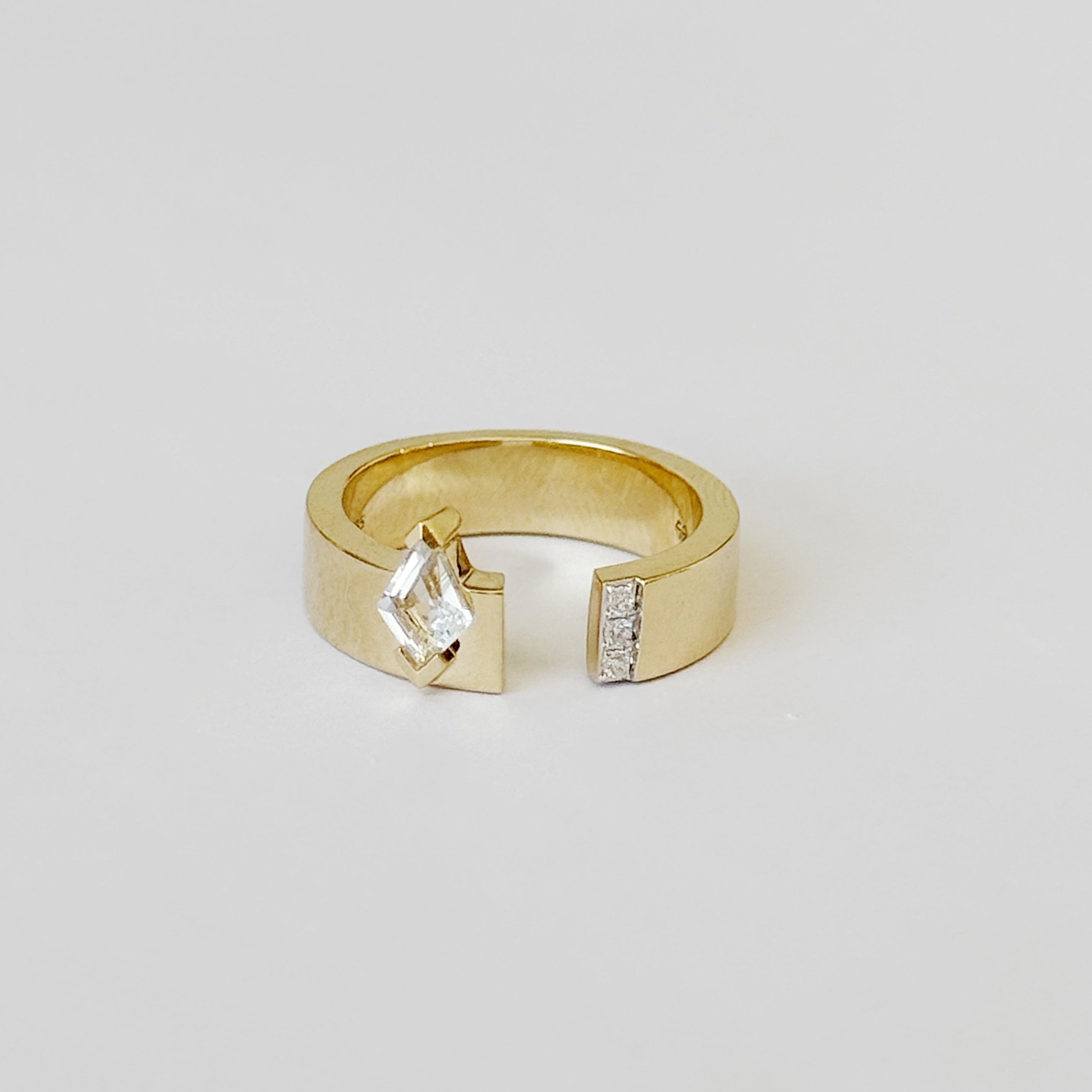 Miley Diamond White Topaz Ring