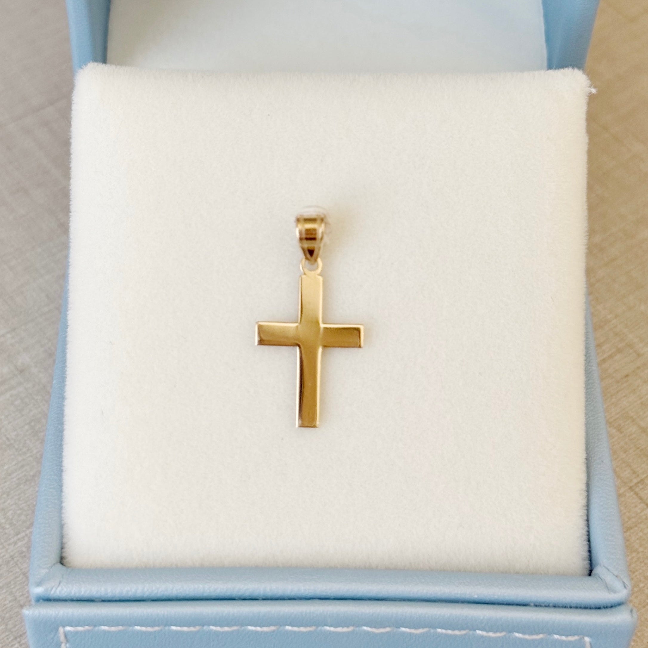 Medium Flat Cross Pendant