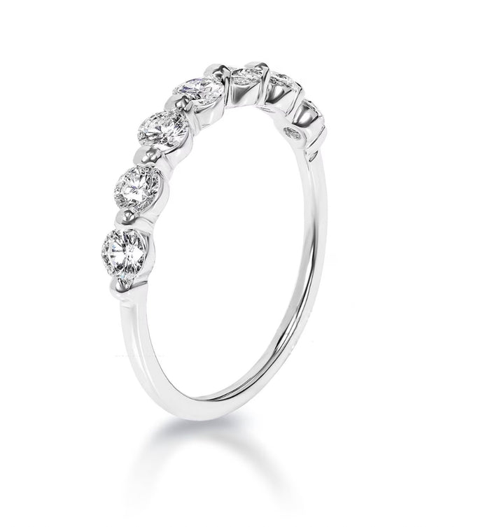 Vera Diamond Ring