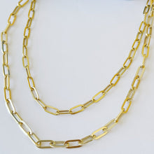 Load image into Gallery viewer, Edith Paperclip Gold Necklace
