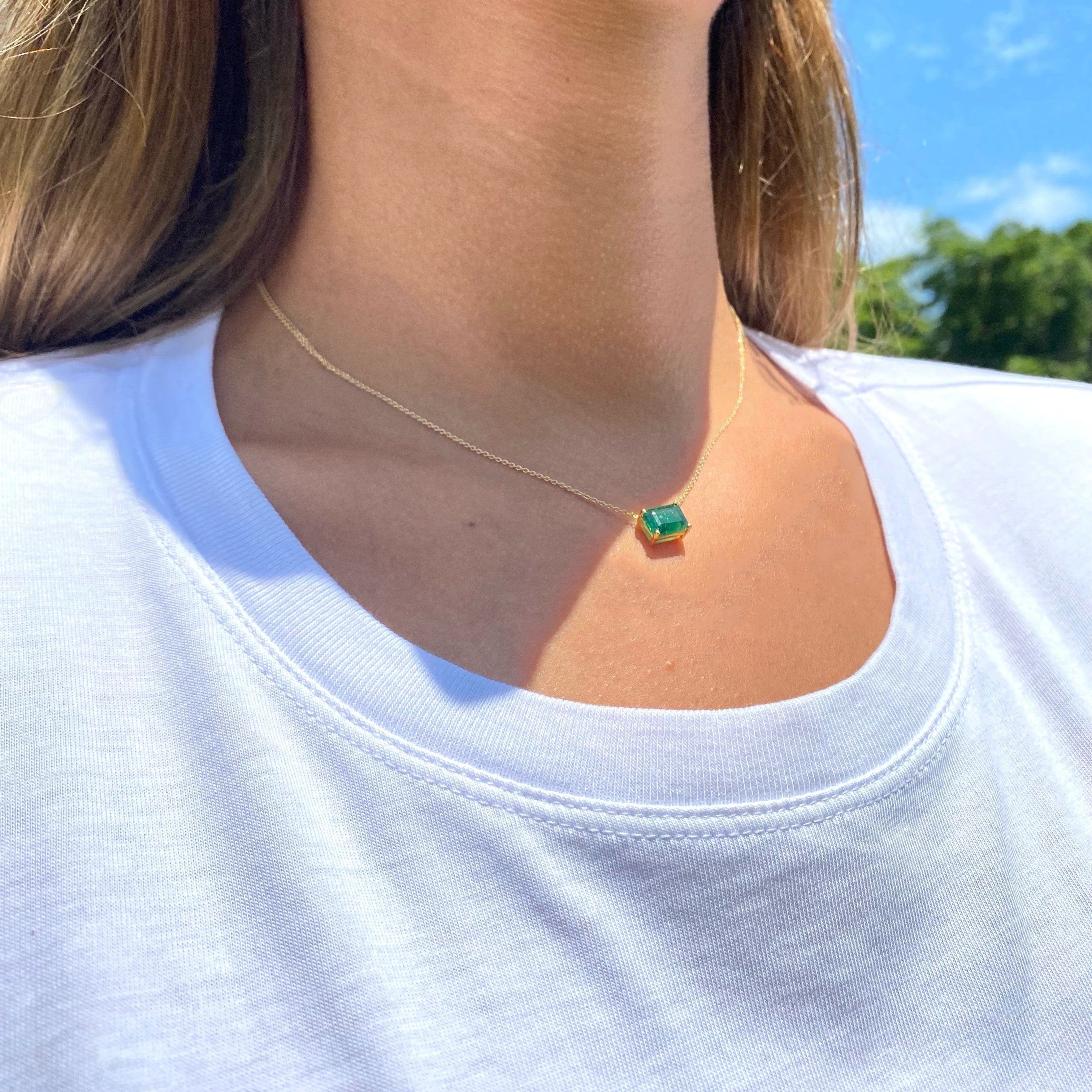 Gala Emerald Necklace