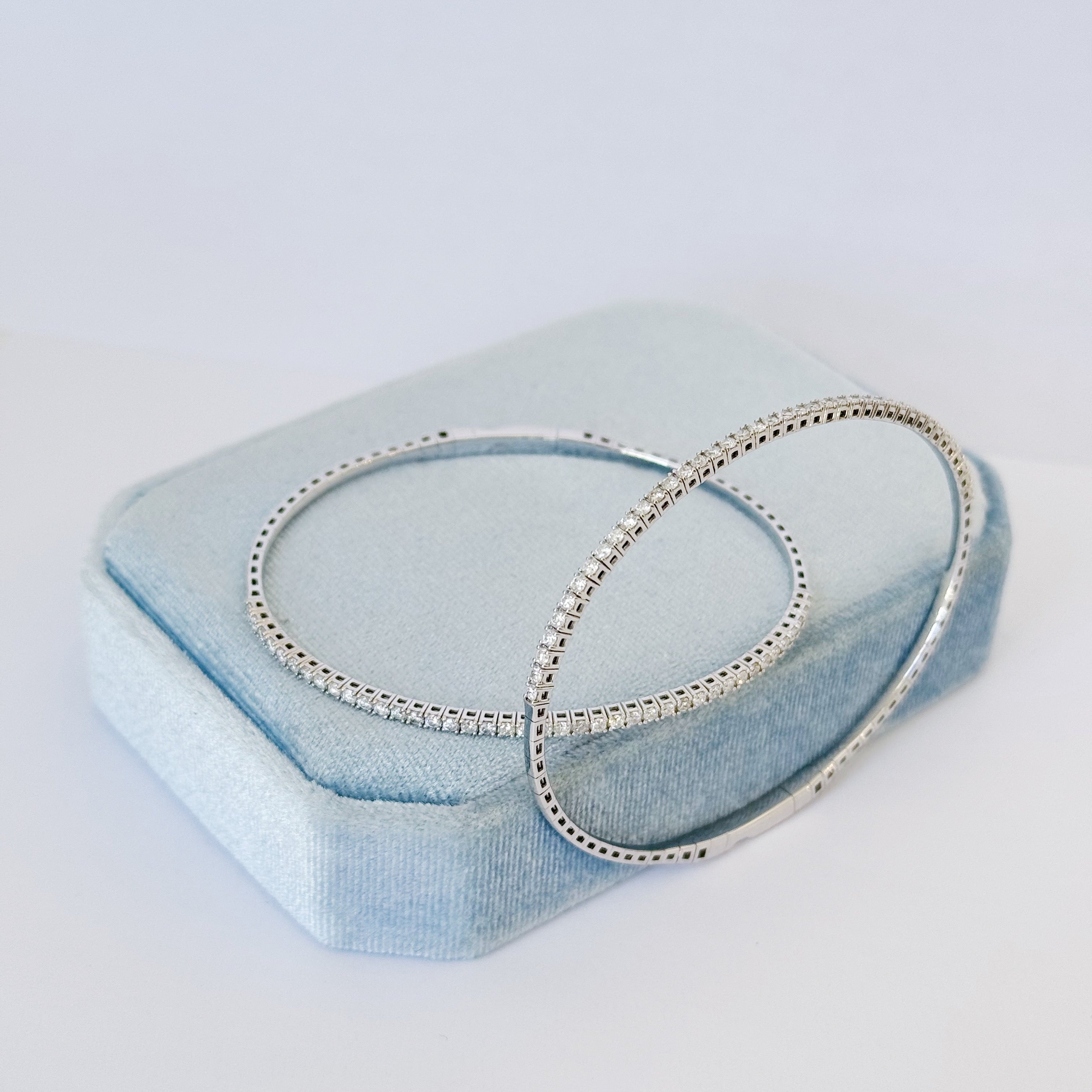 Alicent Diamond Flexible Bangle 0.85 ct.