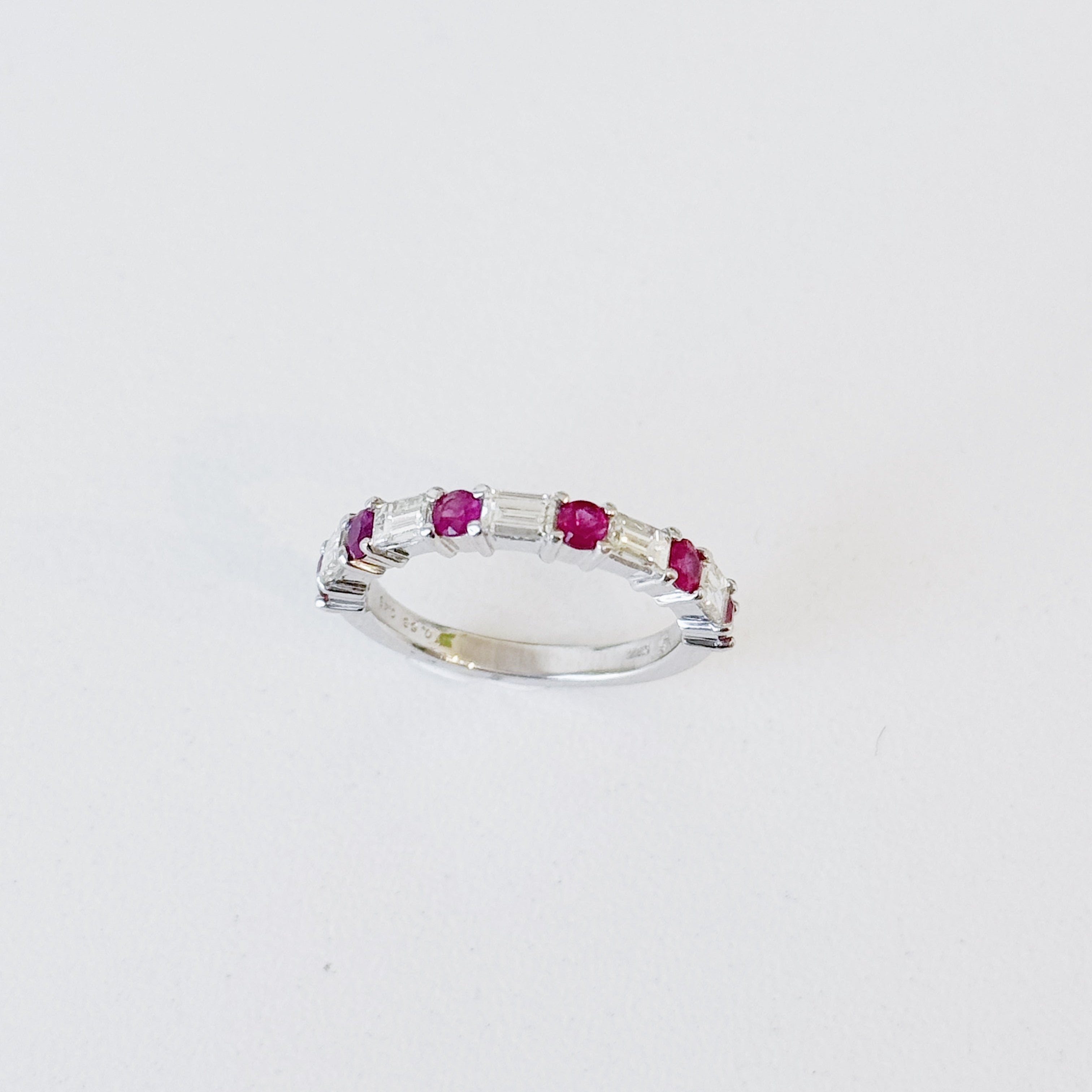 Dulce Ruby Diamond Ring