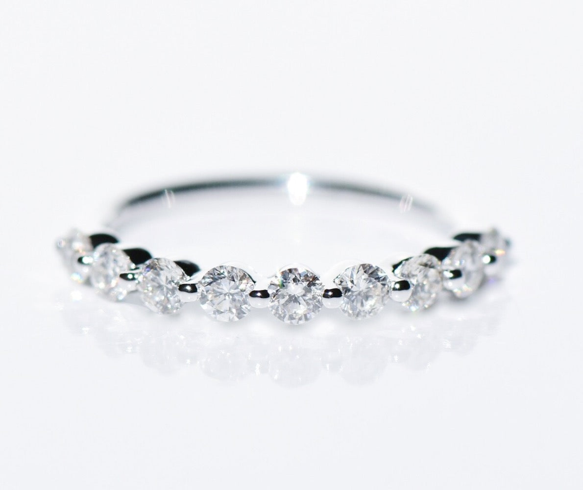 Vera Diamond Ring