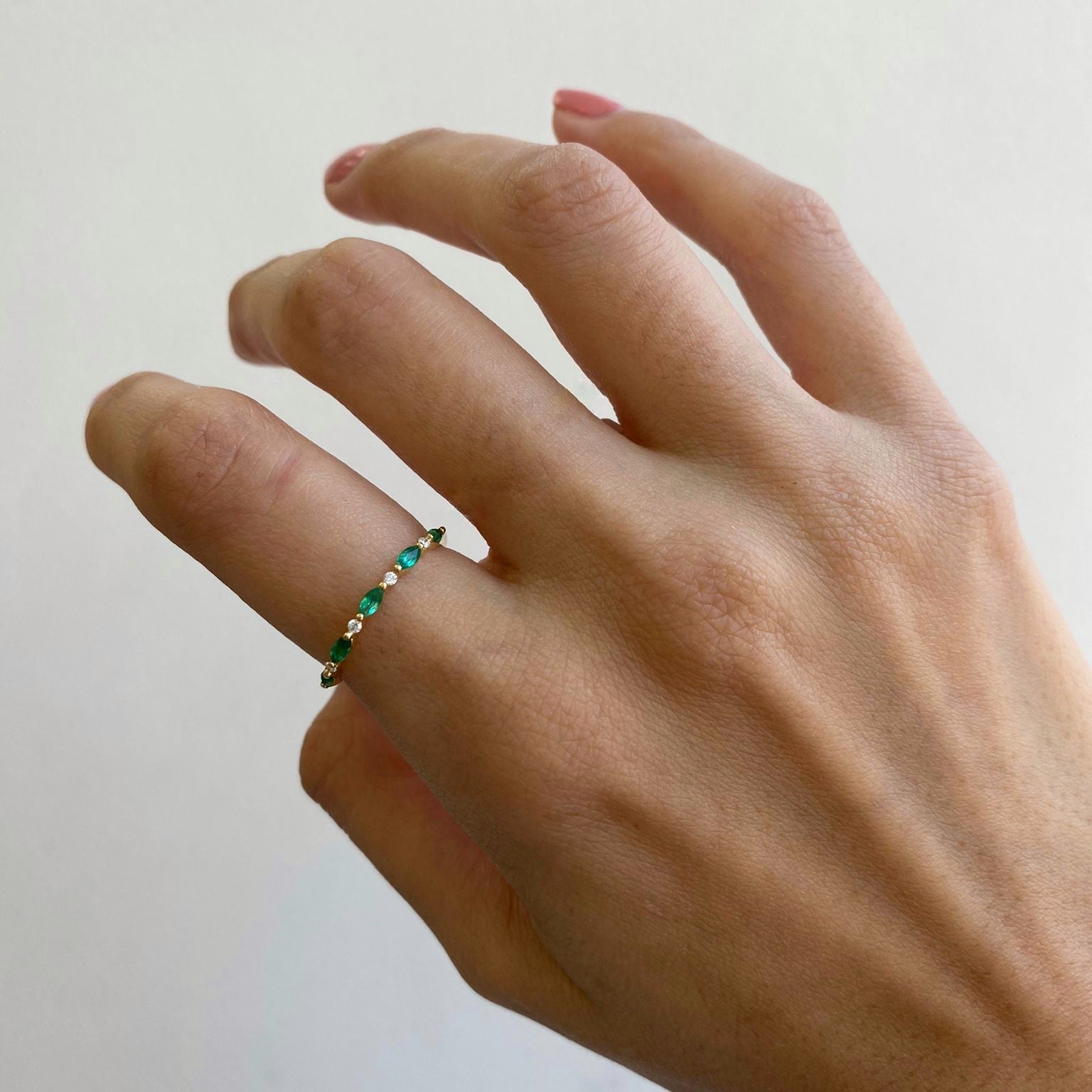 Cinthia Emerald Diamond Ring