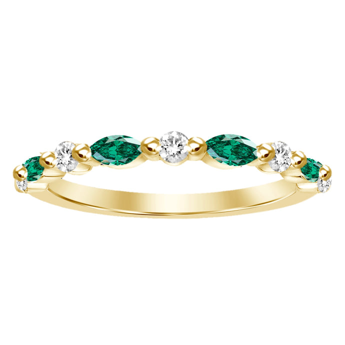 Cinthia Emerald Diamond Ring