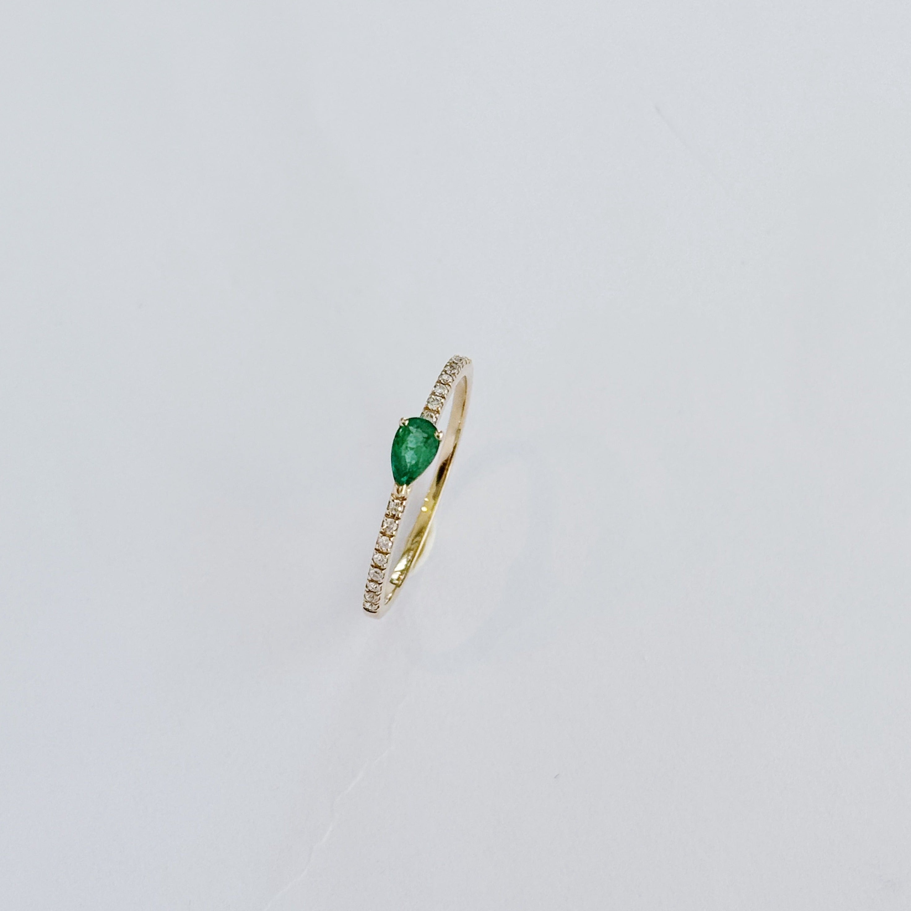 Alyssa Emerald Diamond Ring