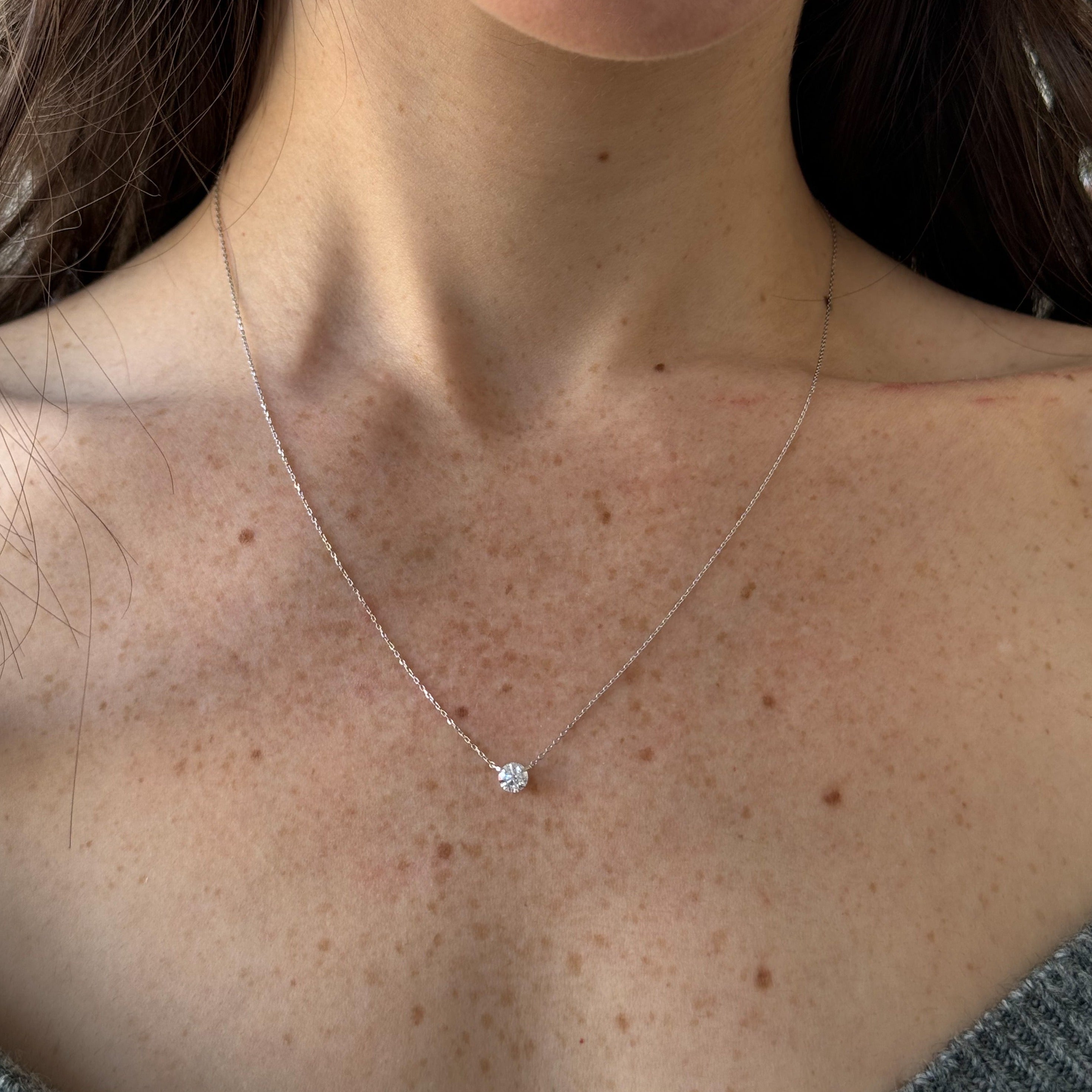 Eleonor Solitaire Diamond Necklace 0.30 ct.