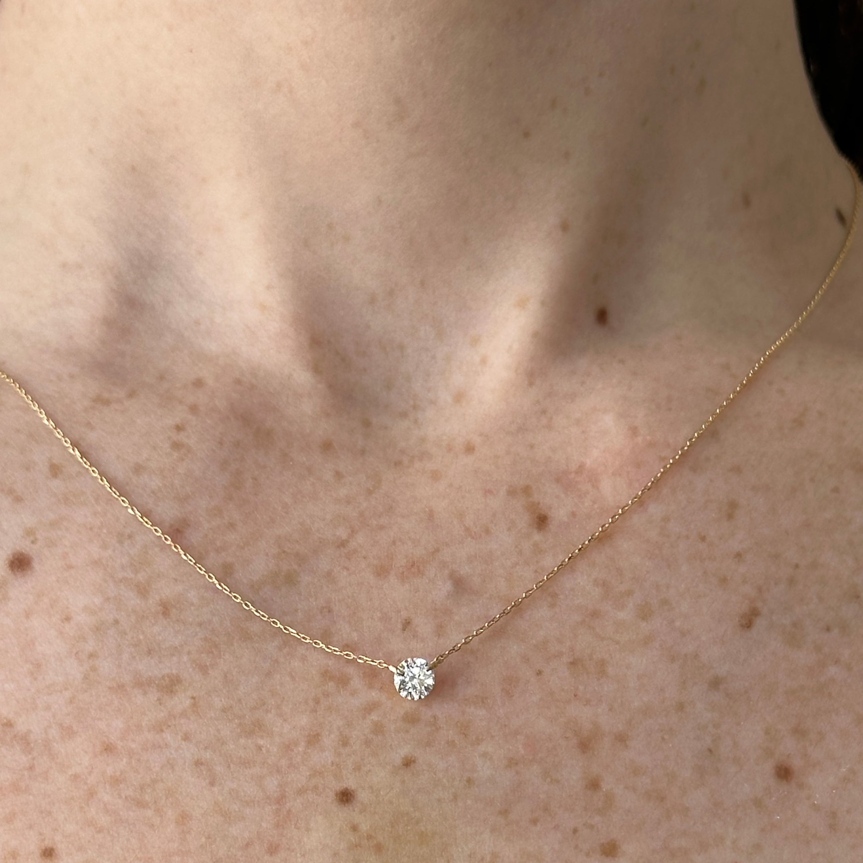 Eleonor Solitaire Diamond Necklace 0.30 ct.