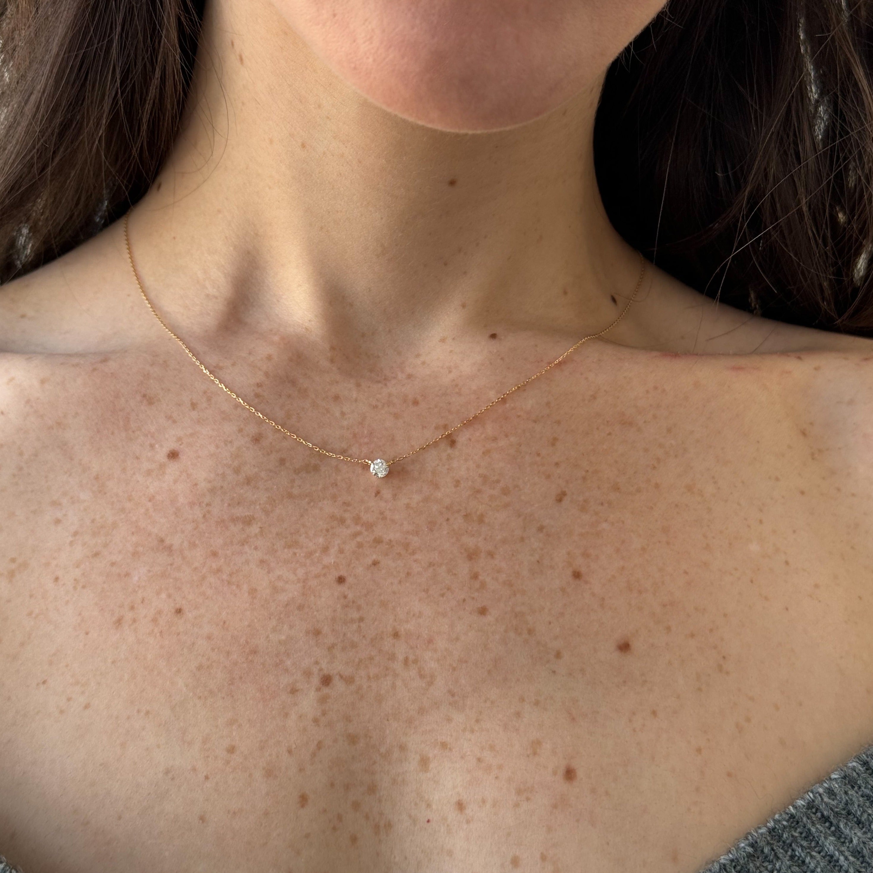Frida Solitaire Diamond Necklace 0.20 ct.
