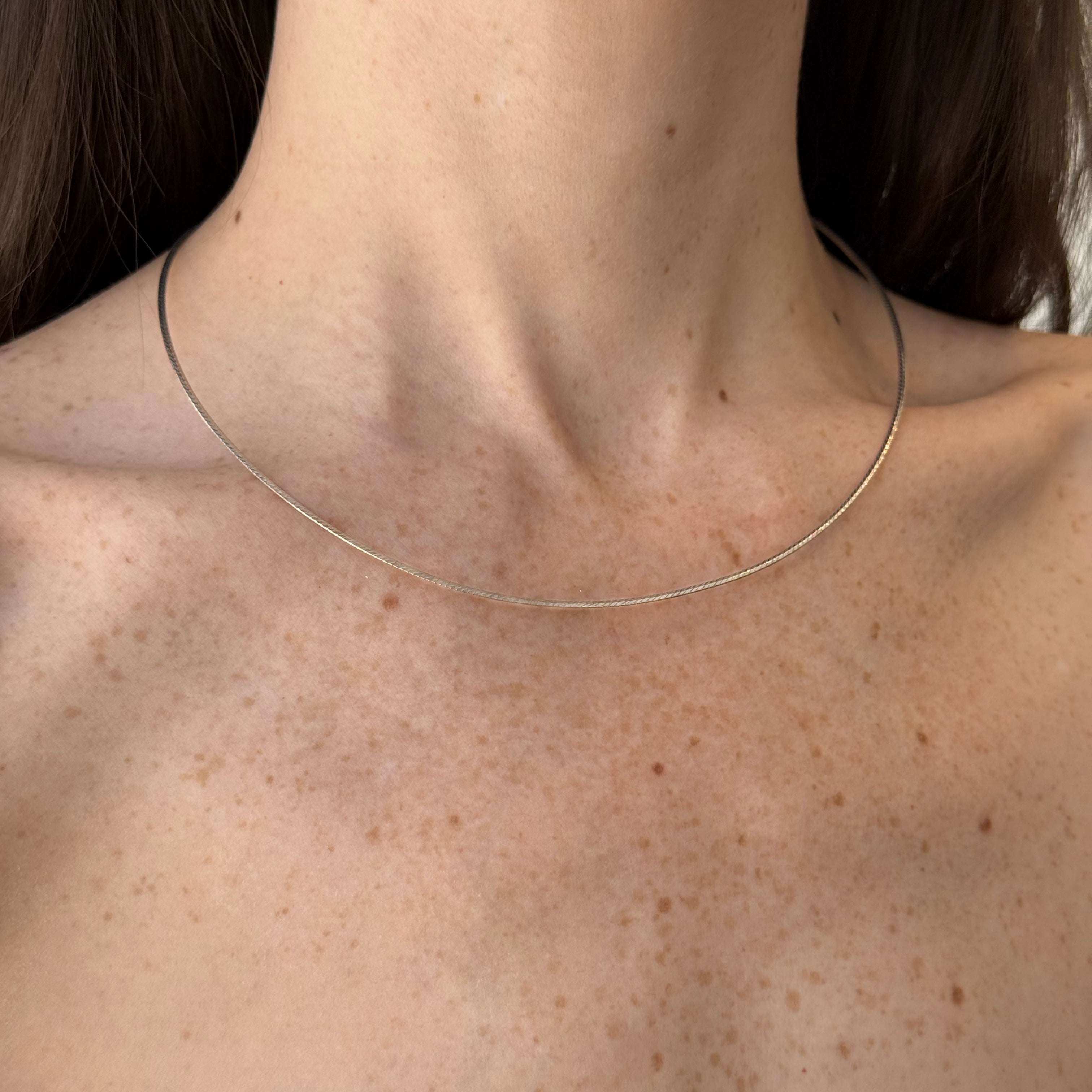 Mercedes Reversible Two Tones Collar Necklace