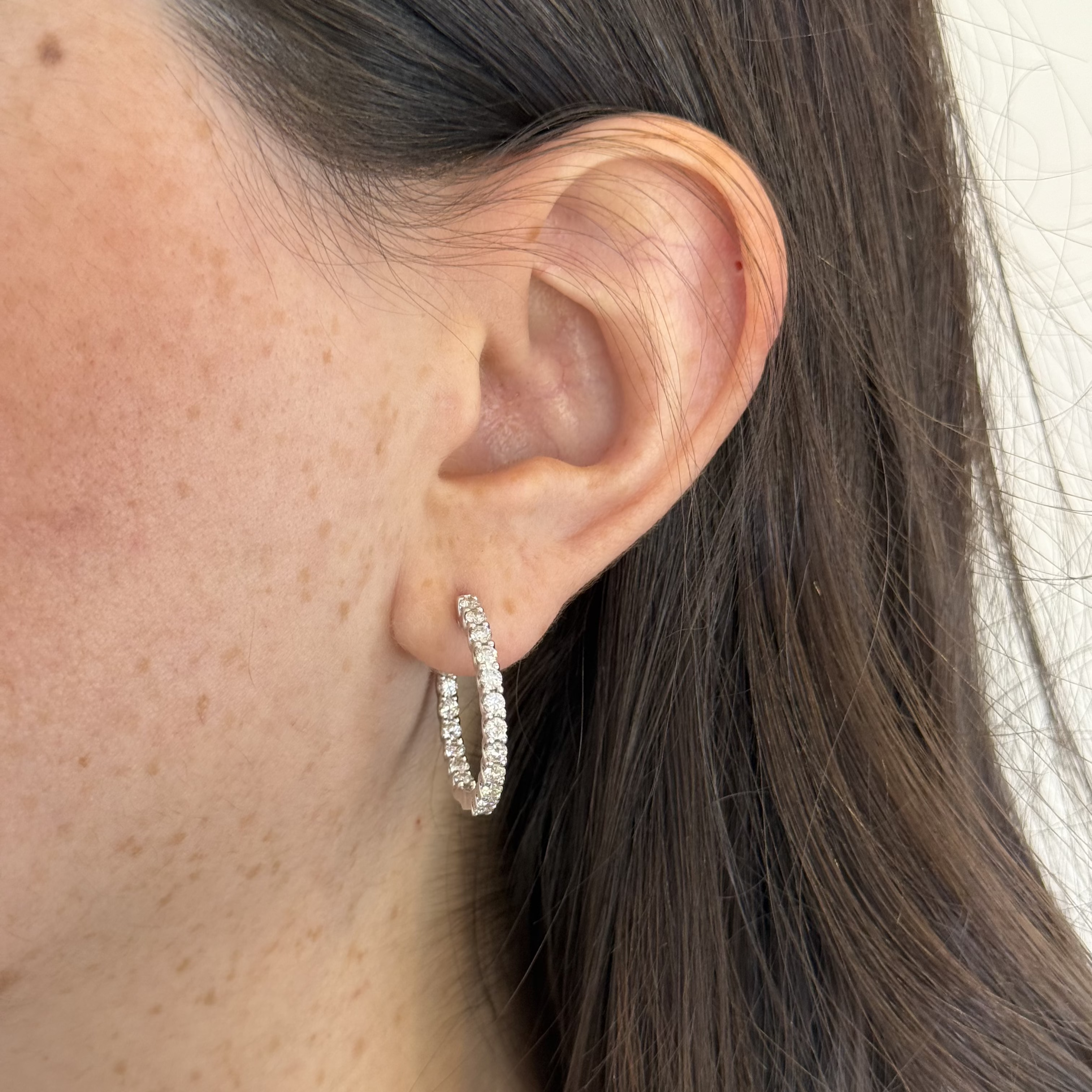 Maga Diamond Hoops 1.82 ct.