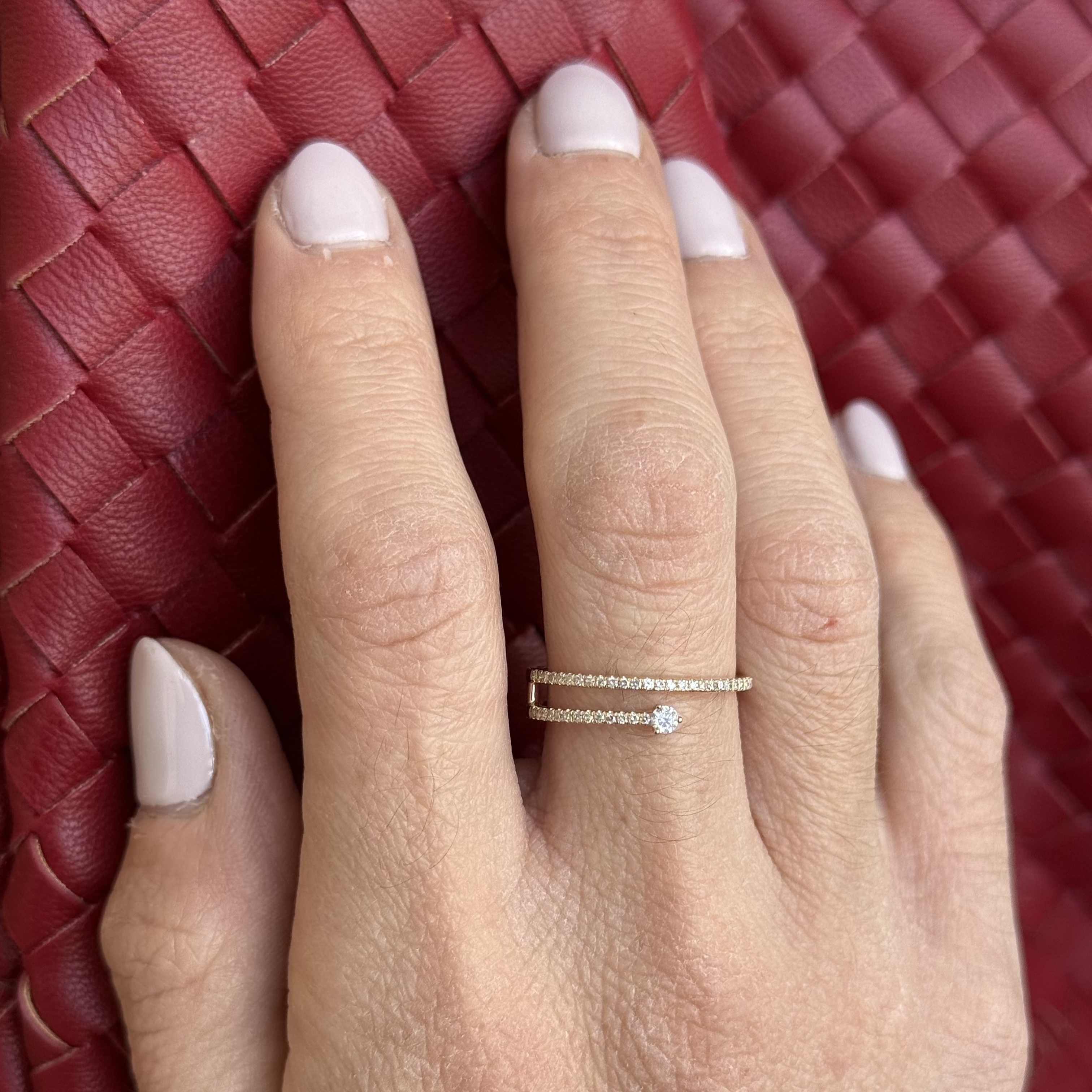 Romina Diamond Ring