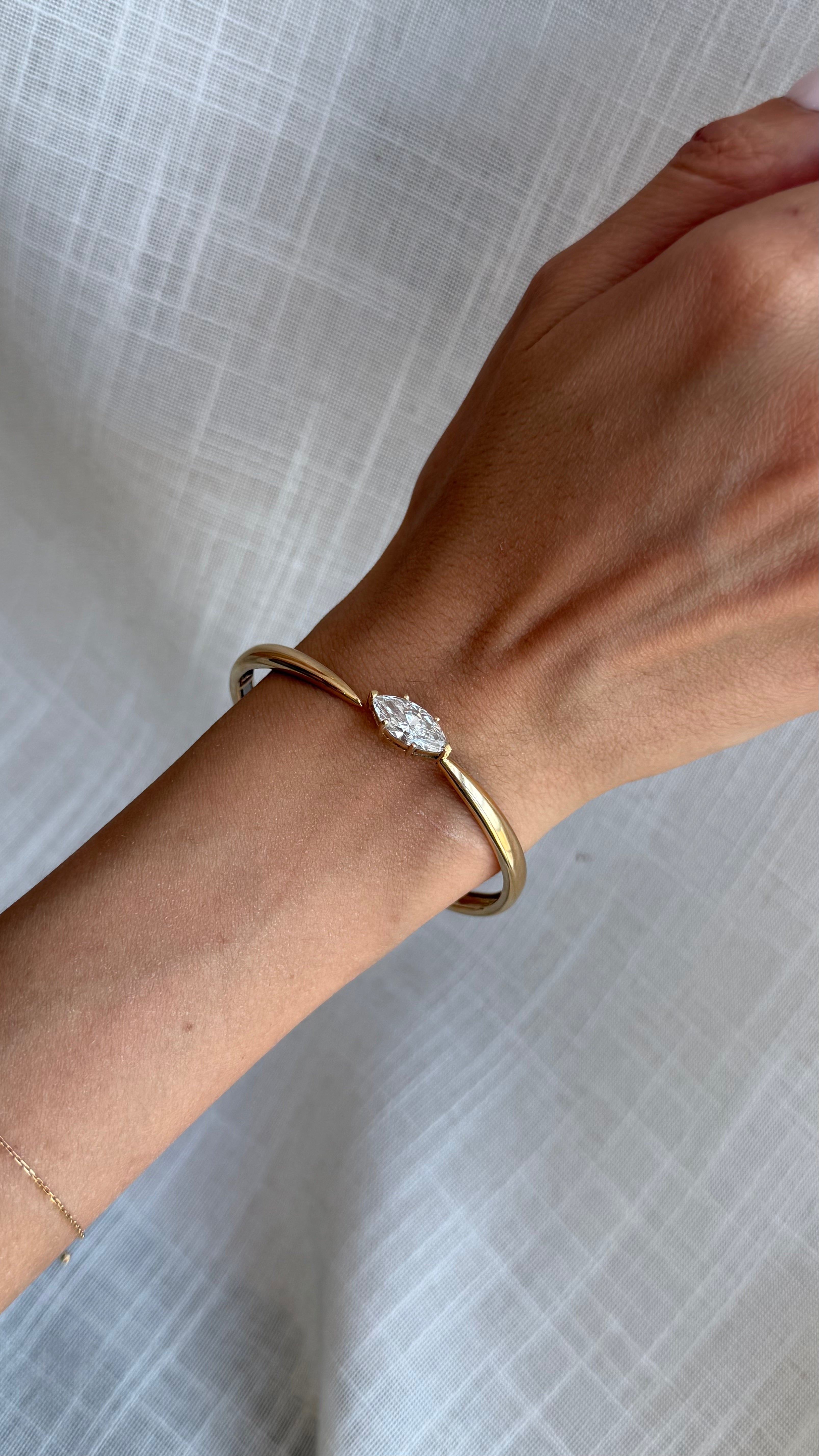 Ace Lab Marquise Bangle
