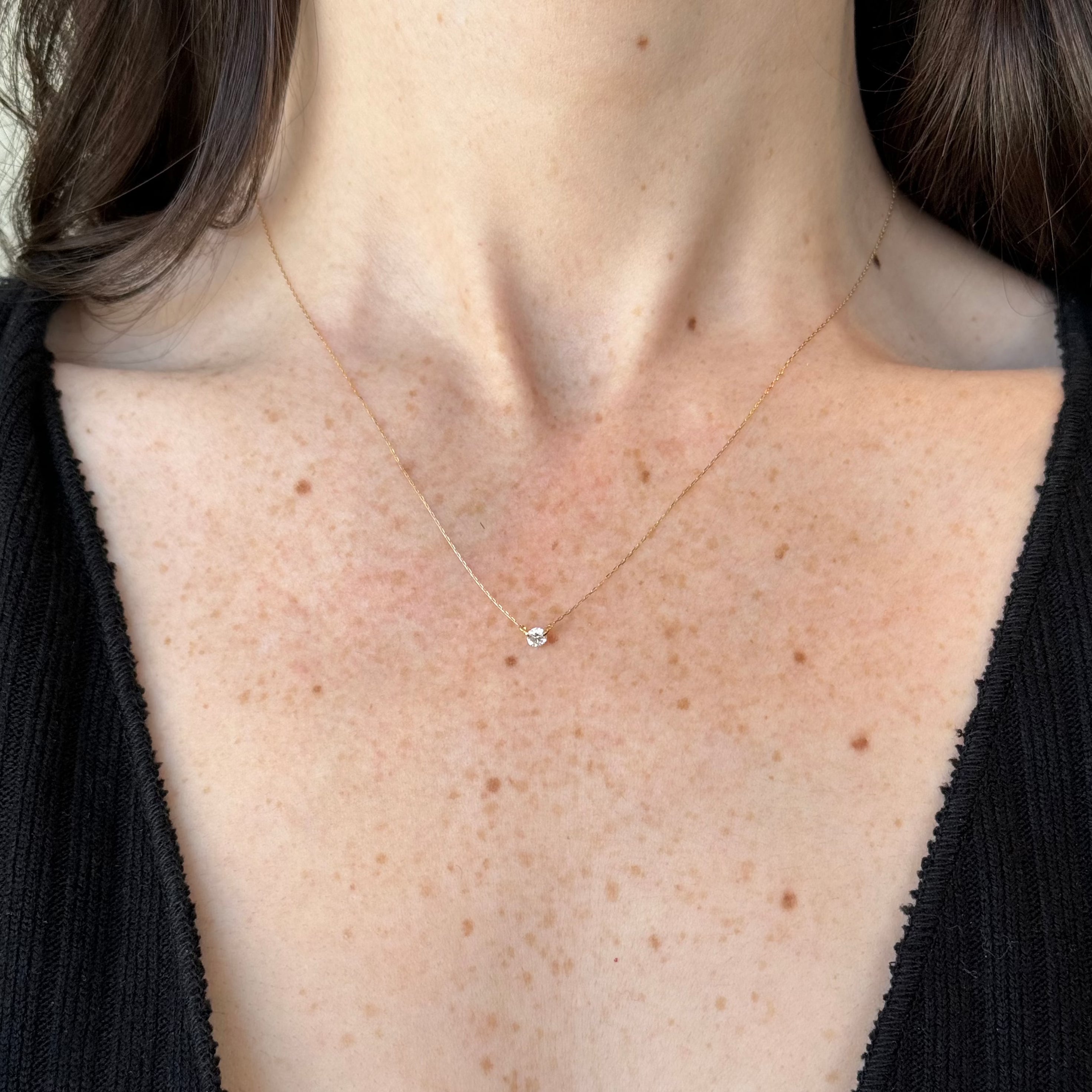 Doutzen Solitaire Diamond Necklace 0.10 ct.