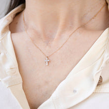 Load image into Gallery viewer, Cruz Diamond Necklace
