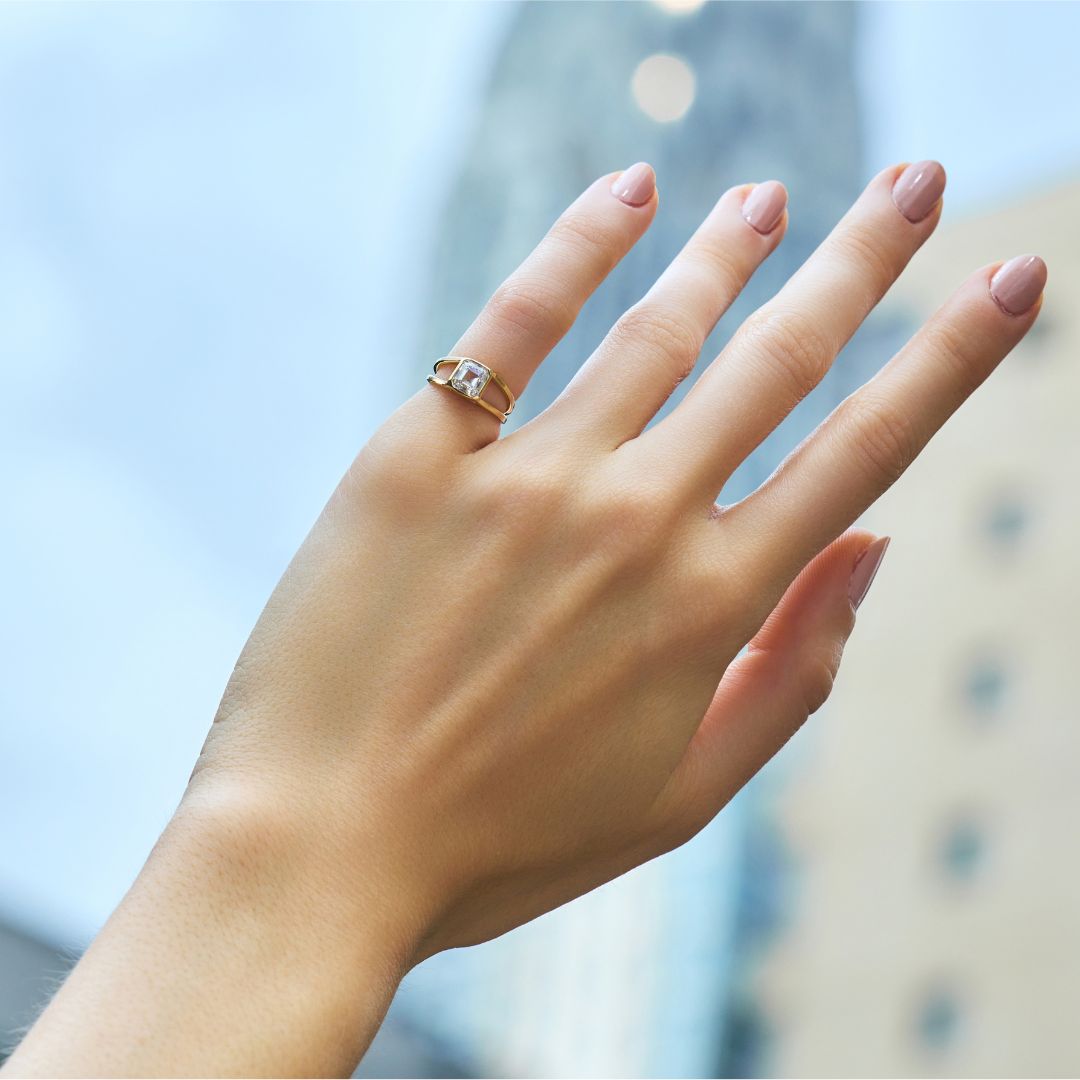 The Jane Lab Asscher Pinky Ring
