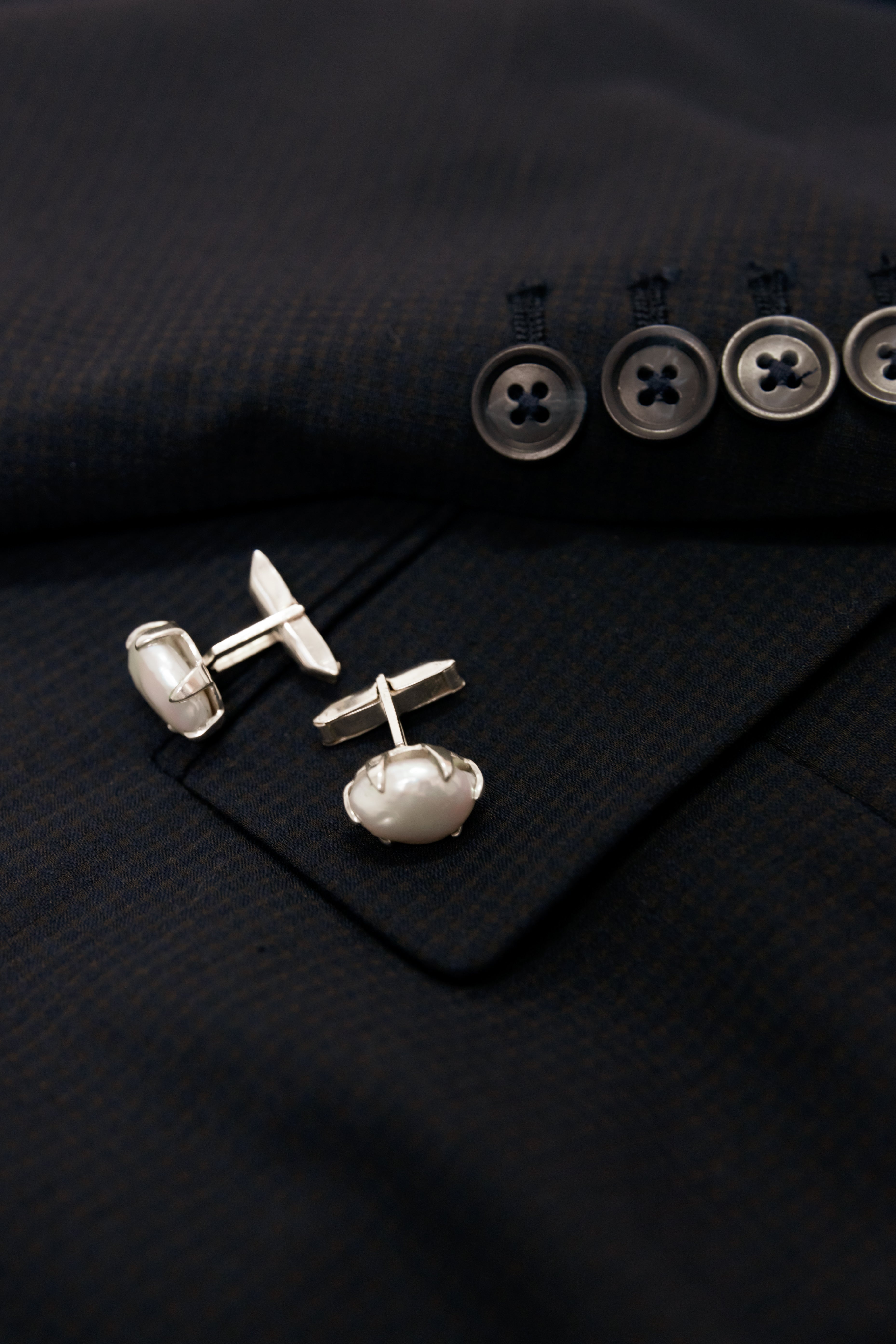 Him Baroque Pearls Cufflinks