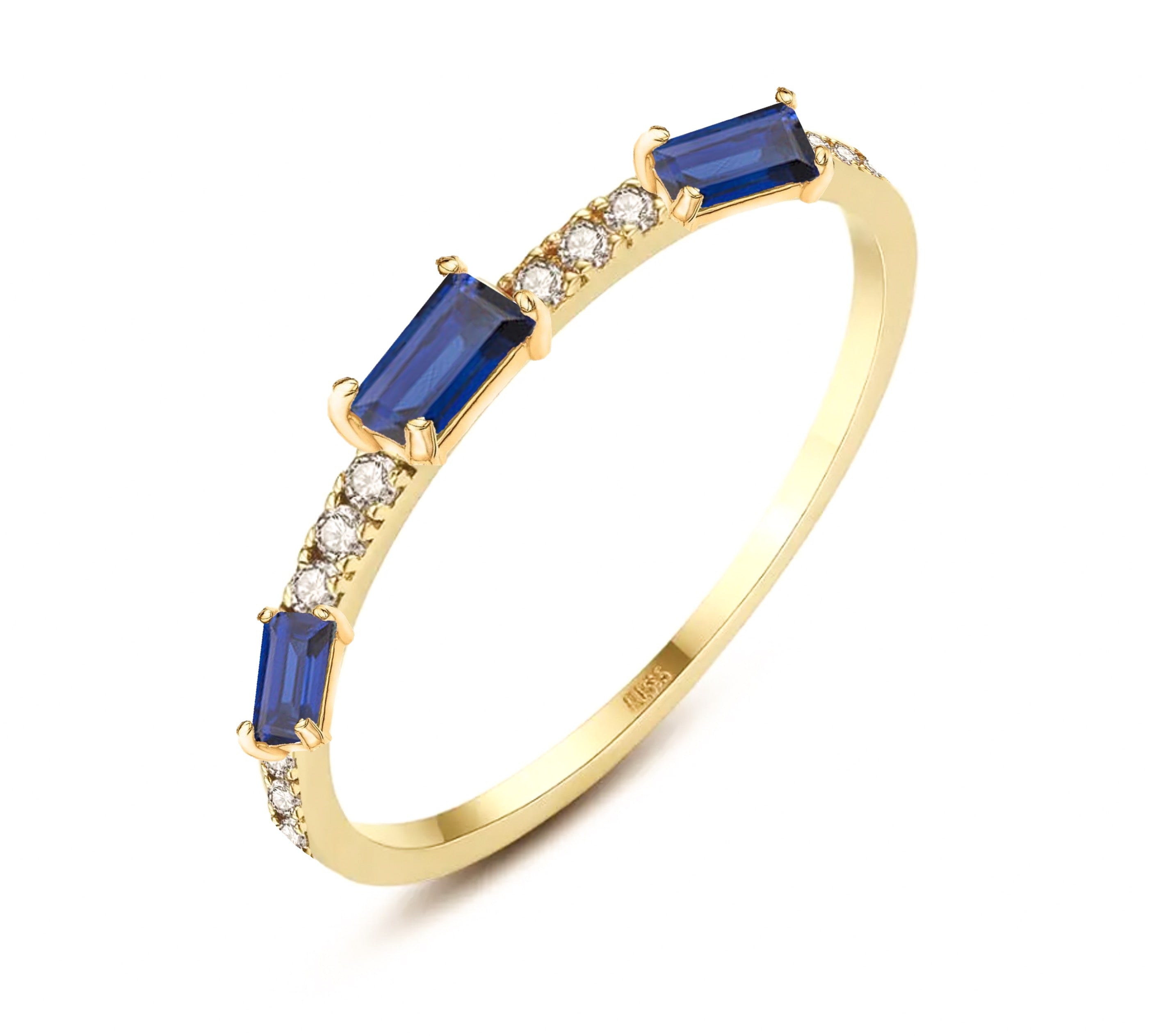Macarena Sapphire Diamond Ring