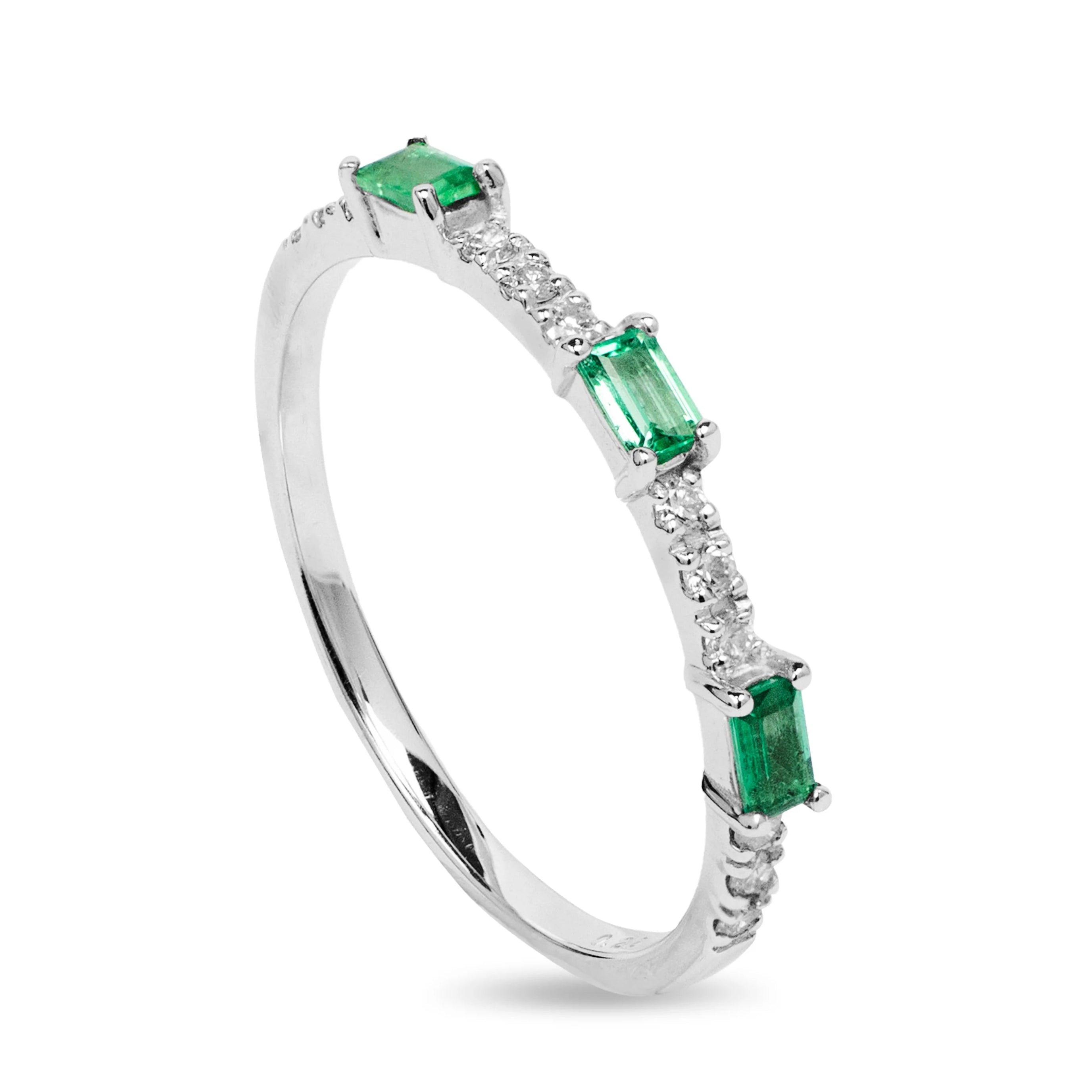 Anillo de diamantes con esmeralda Valeria