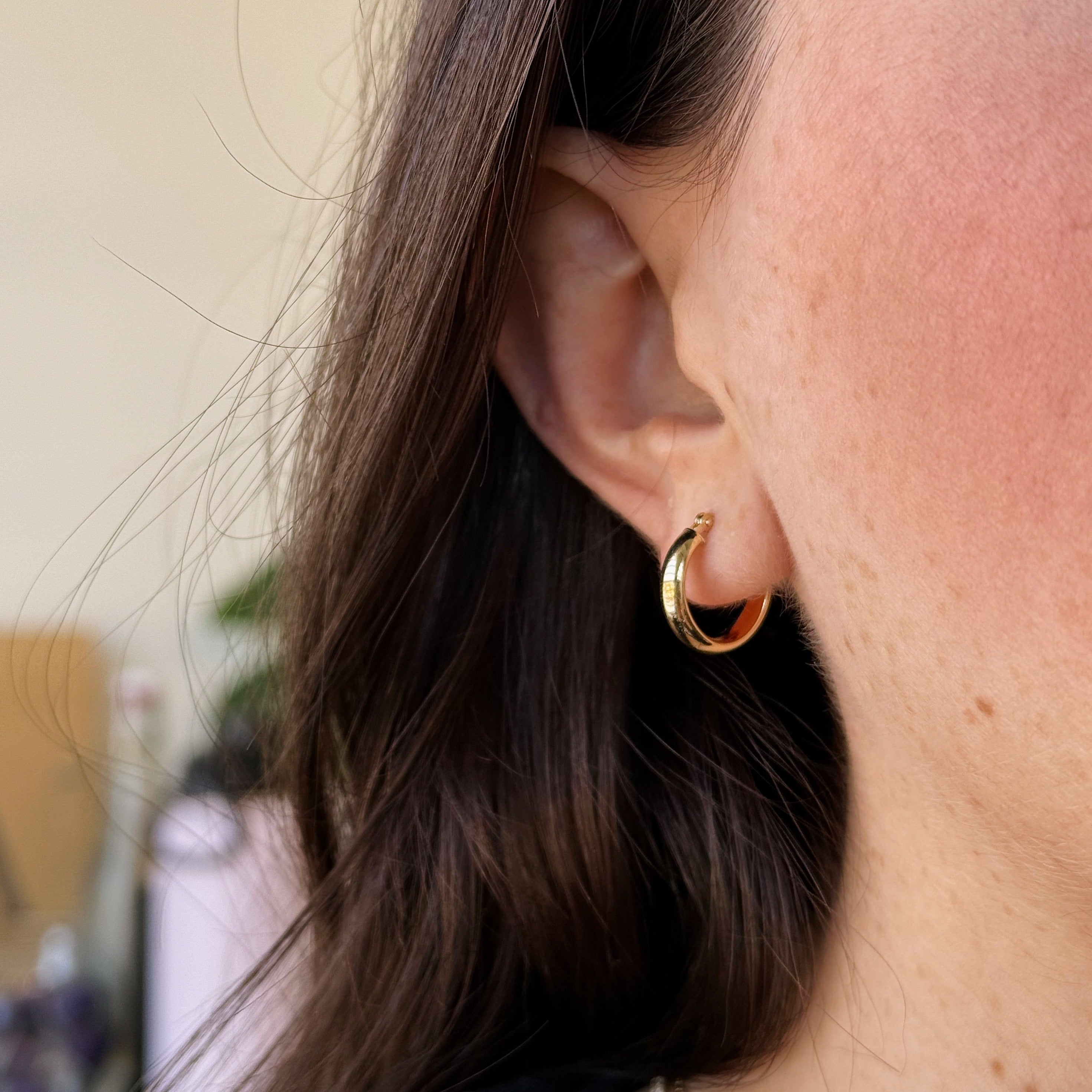 Vivian Gold Hoops