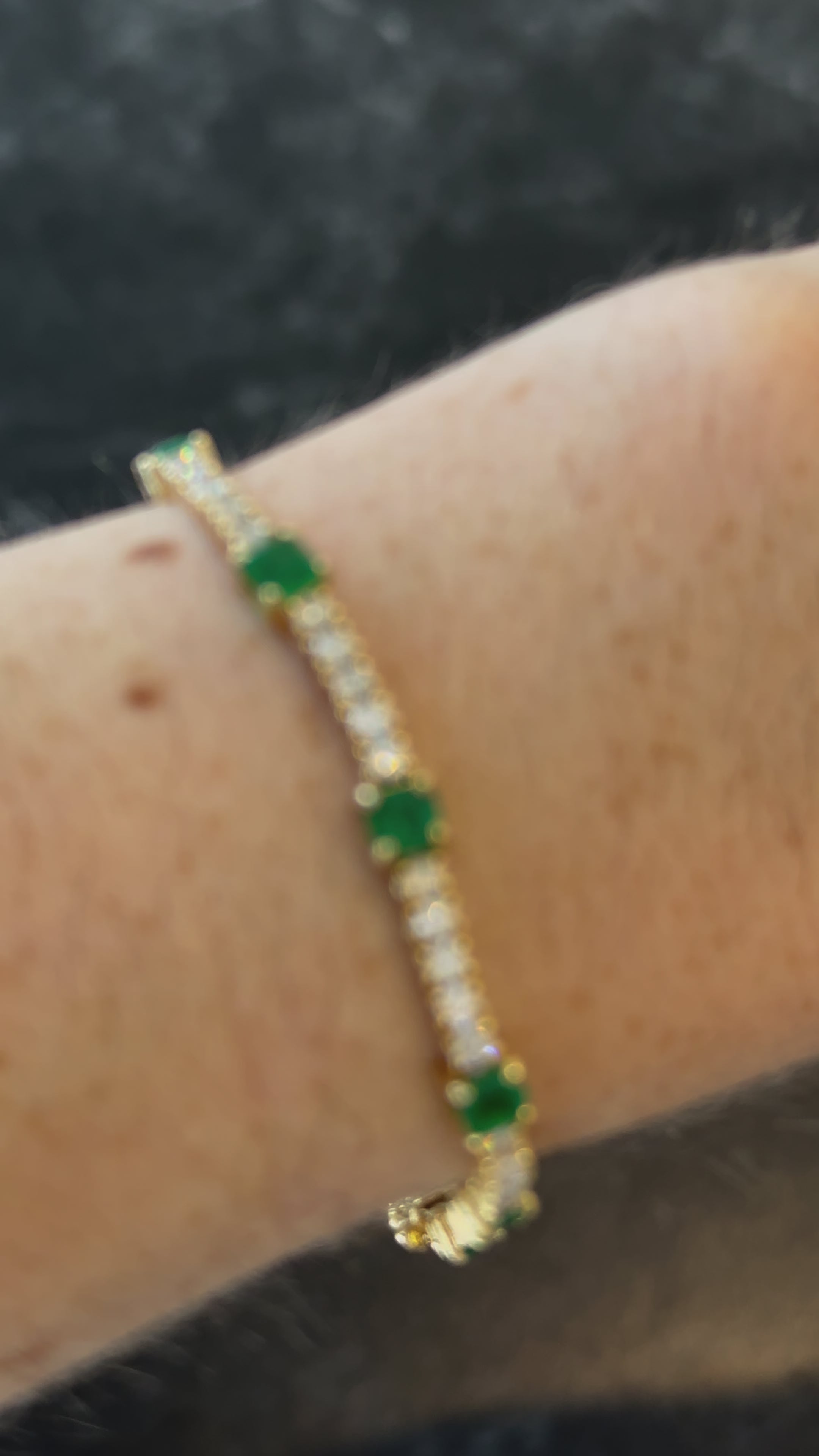 Eiza Emerald Diamond Tennis Bracelet 5.60 ct.