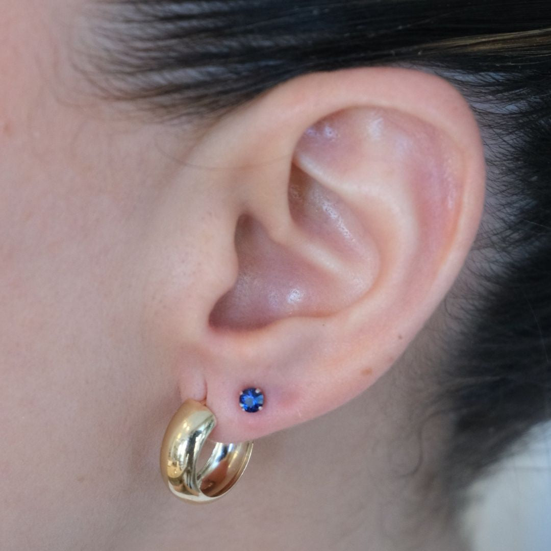 Rina Round Blue Sapphire Piercings (Two Earrings)