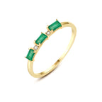Vannia Emerald Diamond Ring
