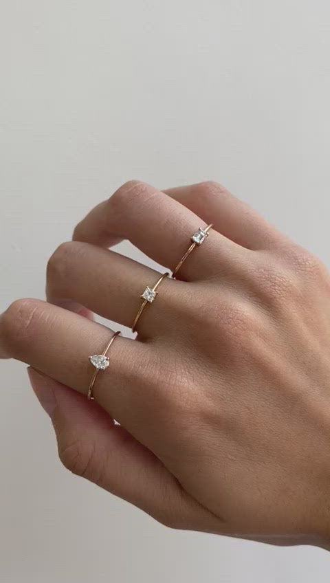 Lila Diamond Ring