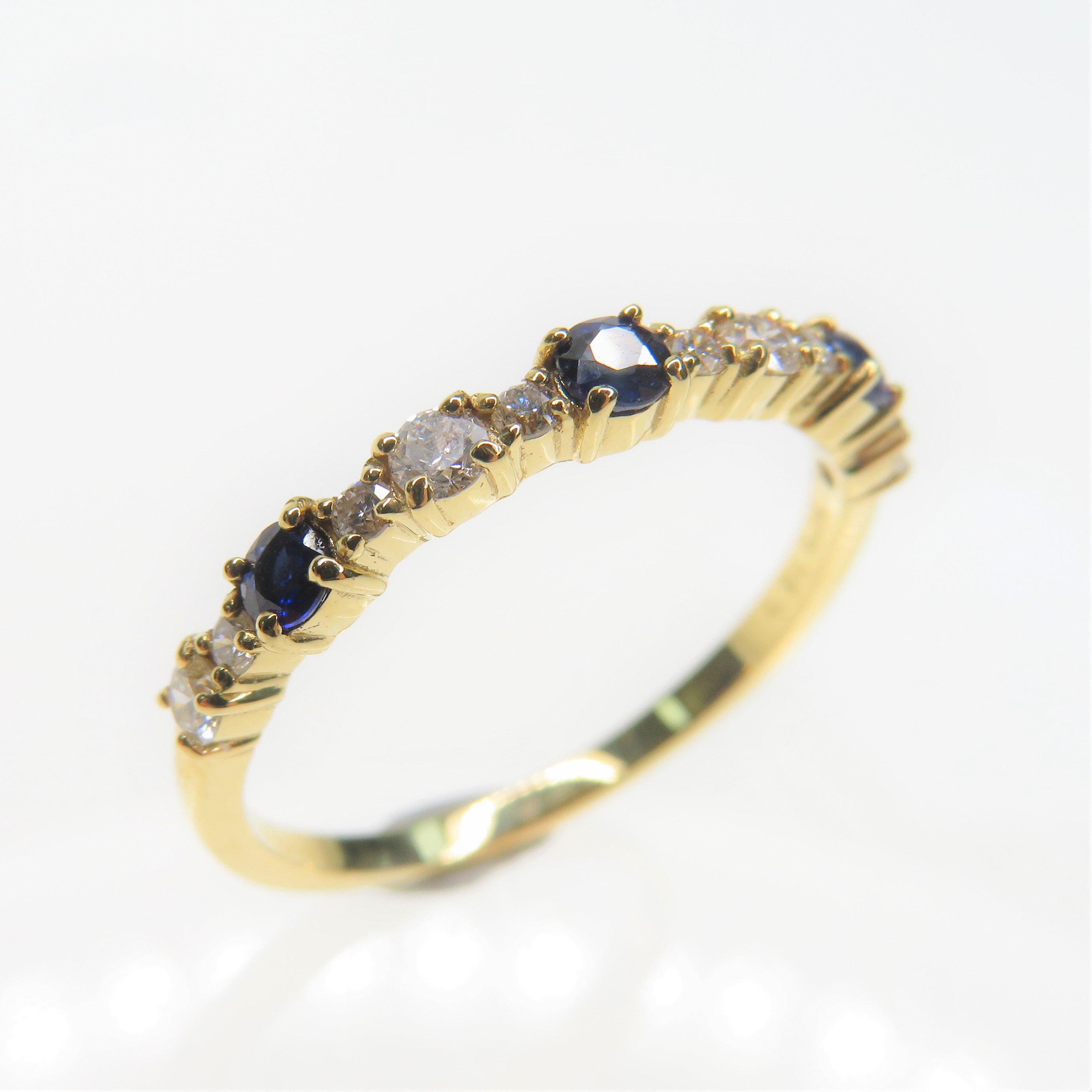 Stella Sapphire Diamond Ring