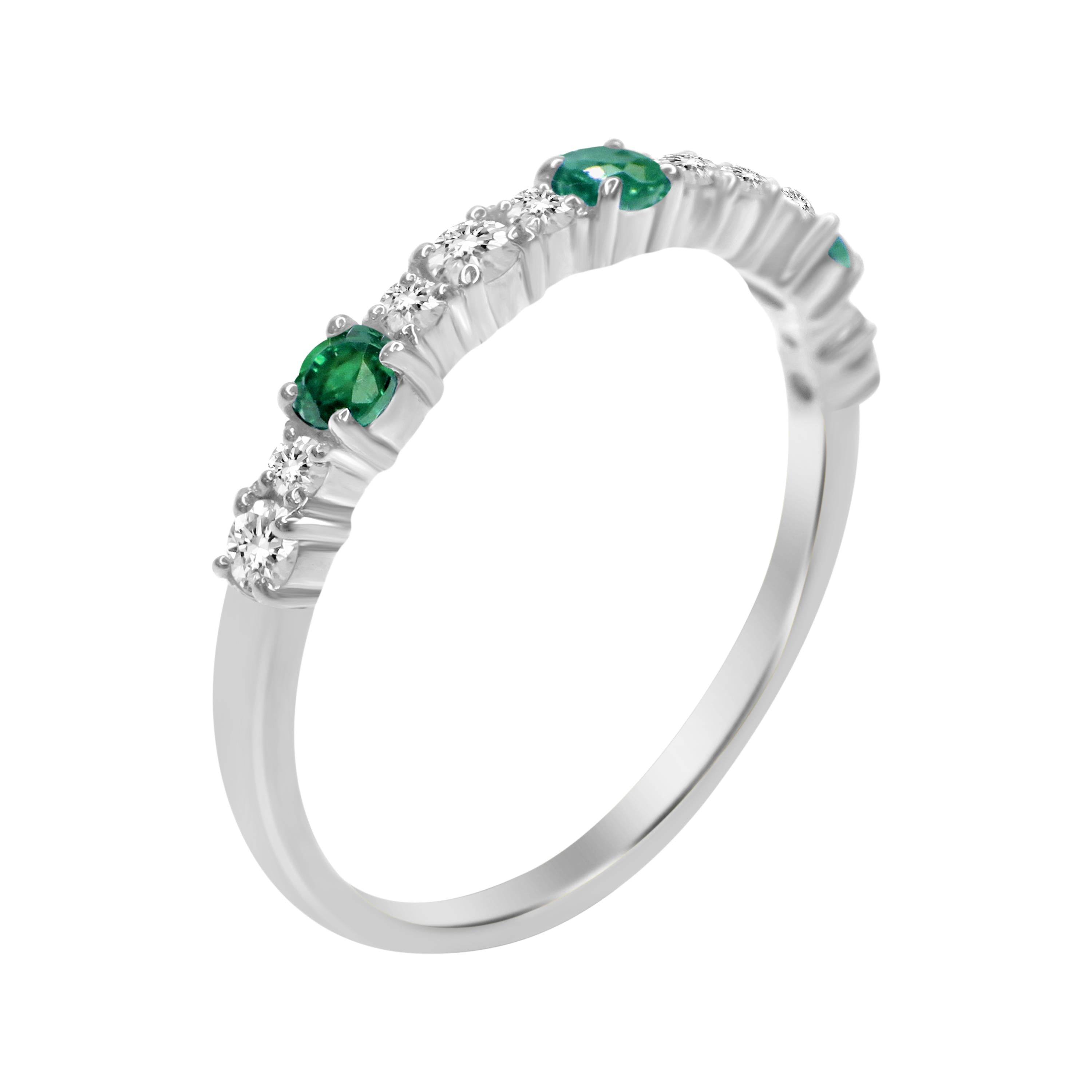 Emilia Emerald Diamond Ring