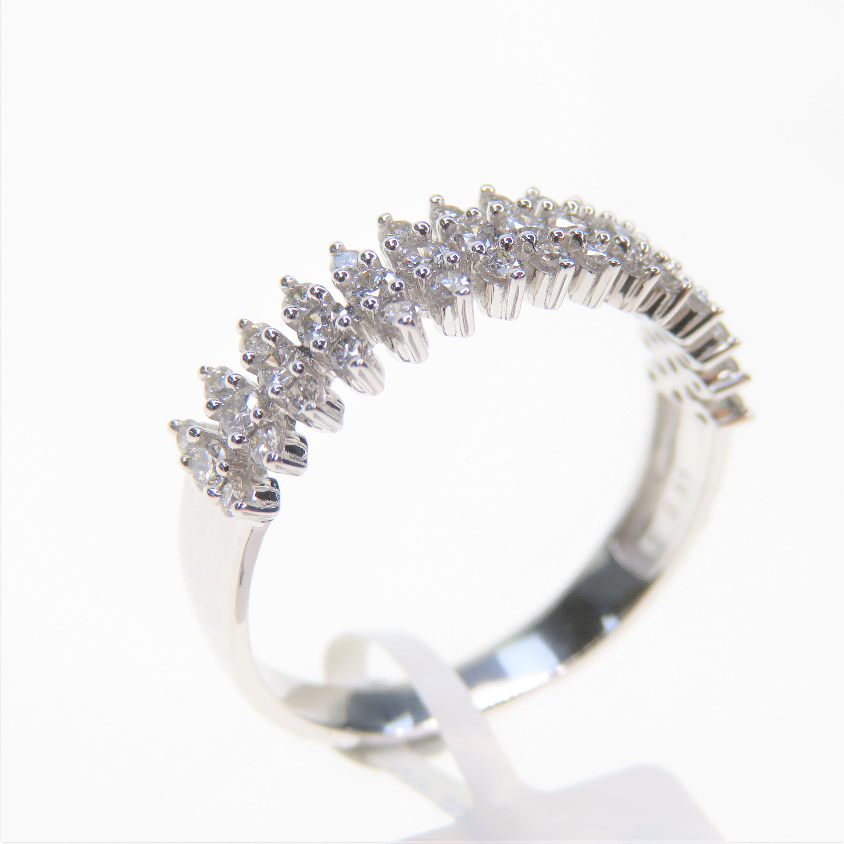 Mila Diamond Ring