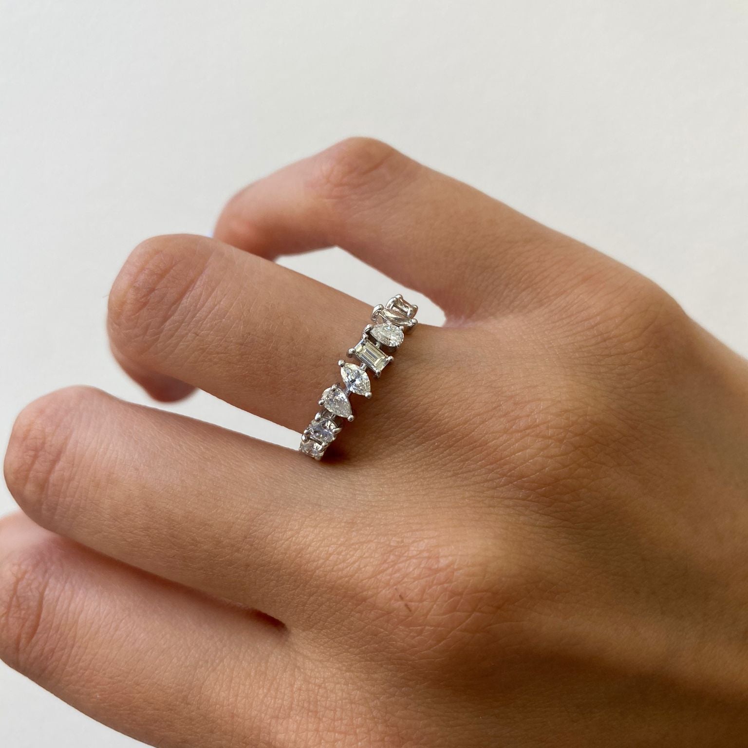 Anillo de diamantes Roxana