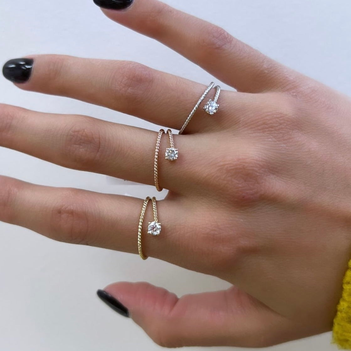 Mia Diamond Ring