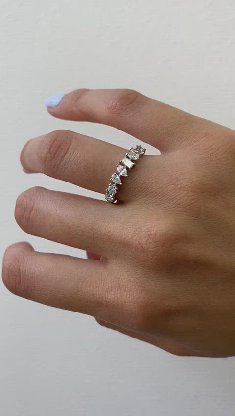 Anillo de diamantes Roxana